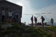 PIZZO ARERA il mattino, concerto del Bepi & The Prismas il pomeriggio al Rifugio Capanna 2000 il 28 luglio 2013  - FOTOGALLERY